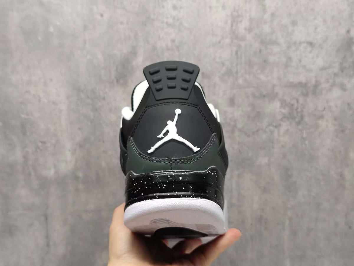 AJ4 Grey & Black Sneakers | Speckled Midsole