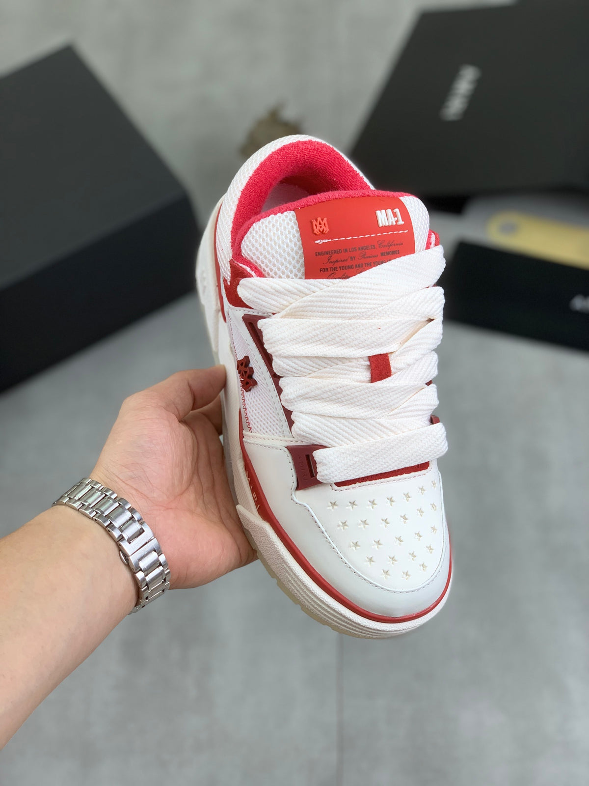 AMIRI White & Red Low-Top Sneakers