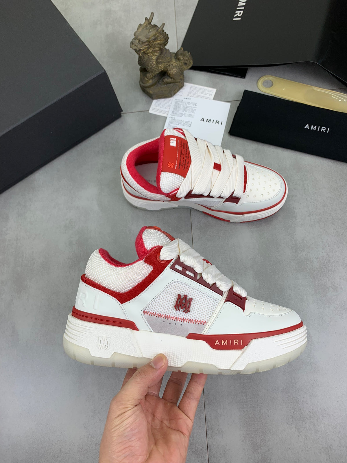 AMIRI White & Red Low-Top Sneakers