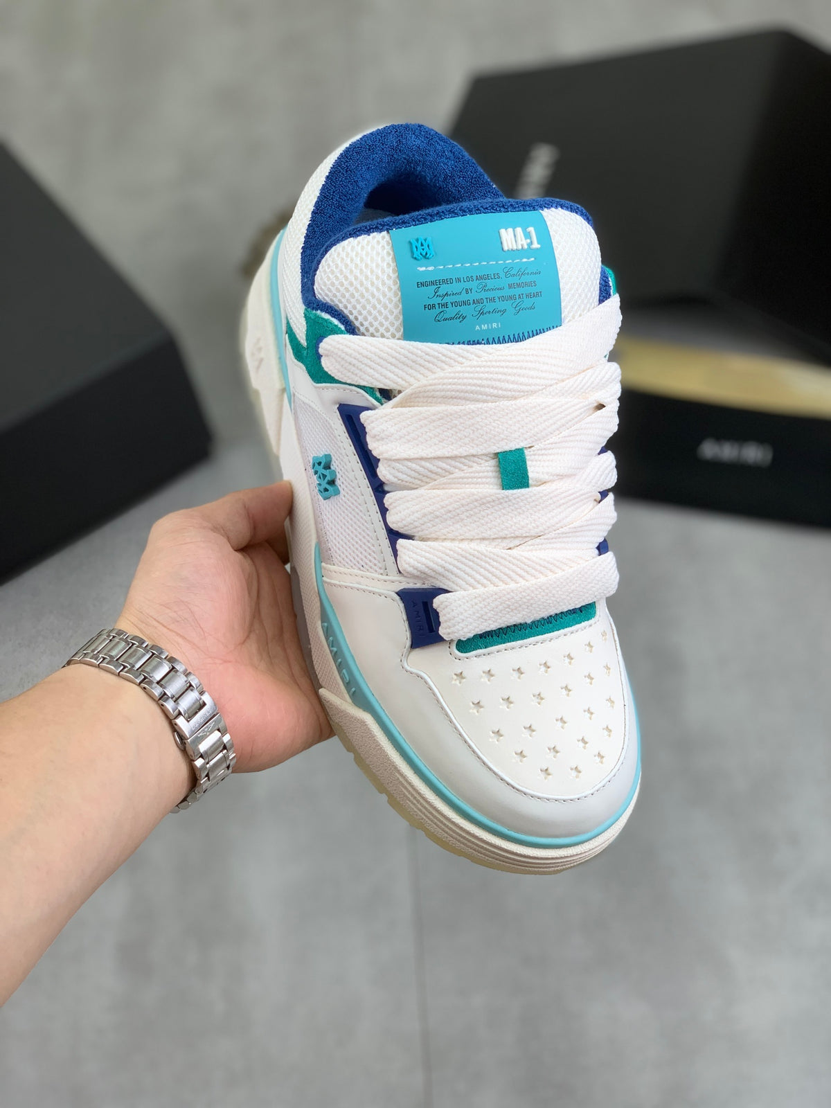 AMIRI White, Turquoise & Blue Low-Top Sneakers