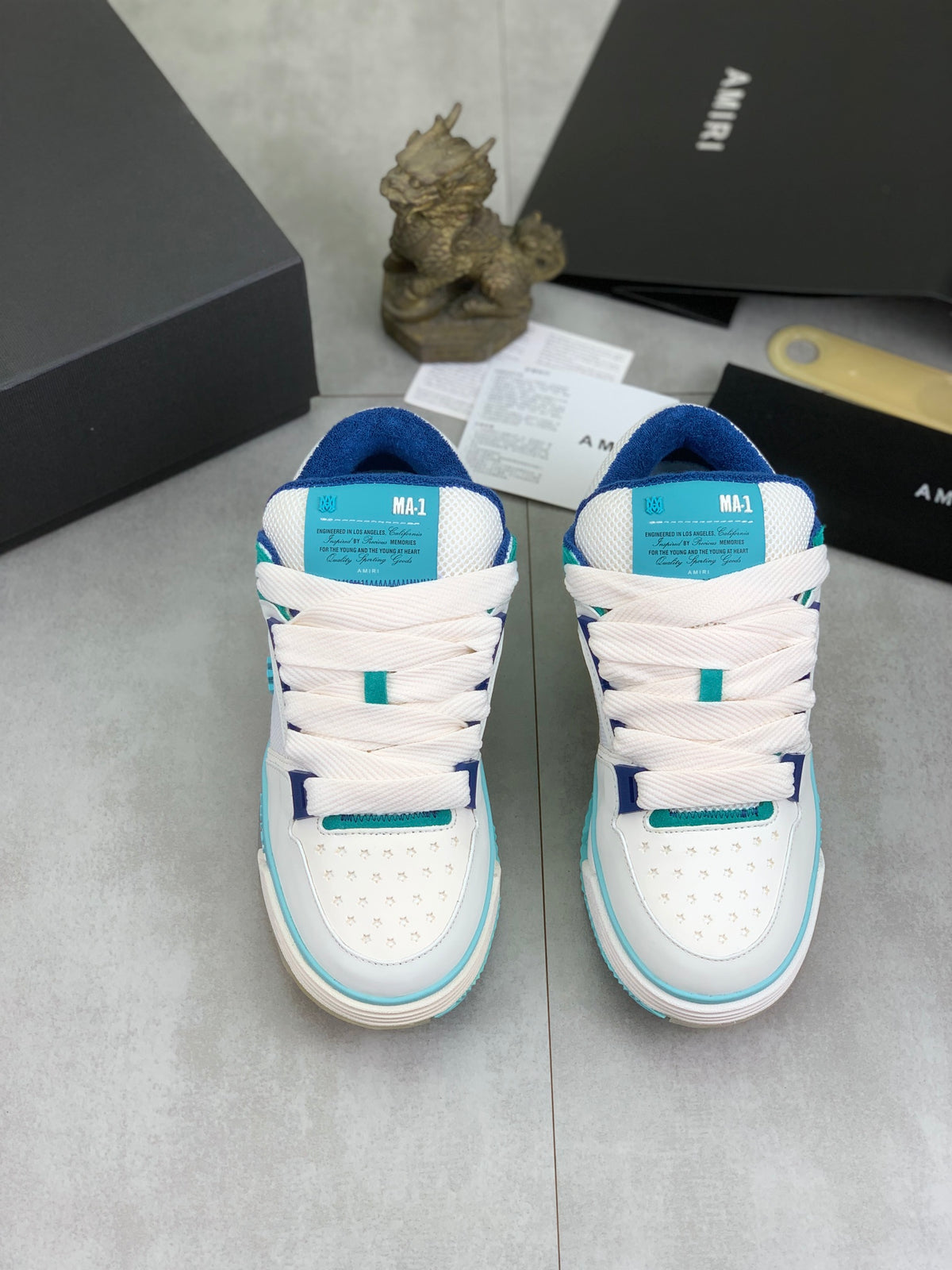 AMIRI White, Turquoise & Blue Low-Top Sneakers