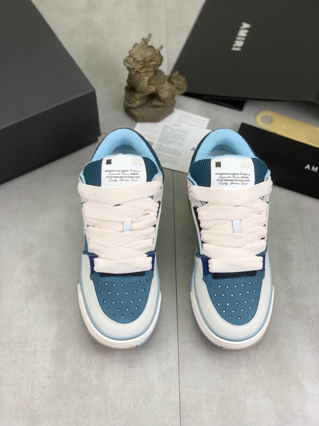 AMIRI White & Blue Mesh Low-Top Sneakers