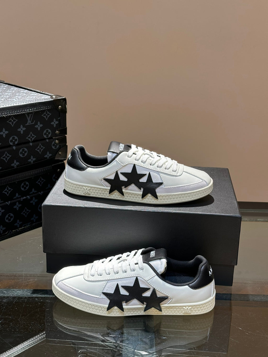 AMIRI White & Black Triple-Star Low-Top Sneakers