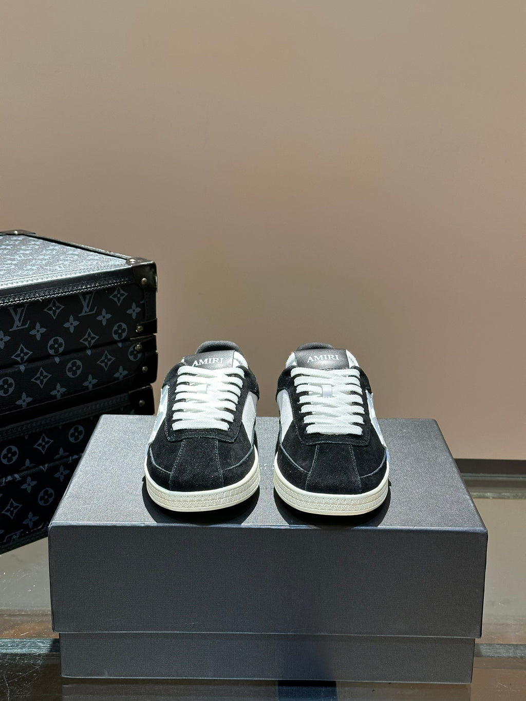 AMIRI Black & White Triple-Star Low-Top Sneakers